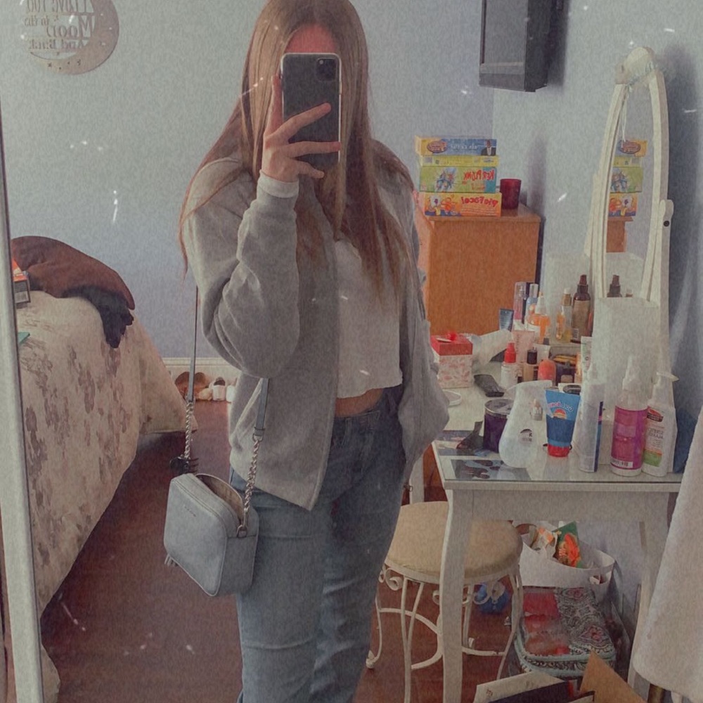 Meet your Posher, Madie